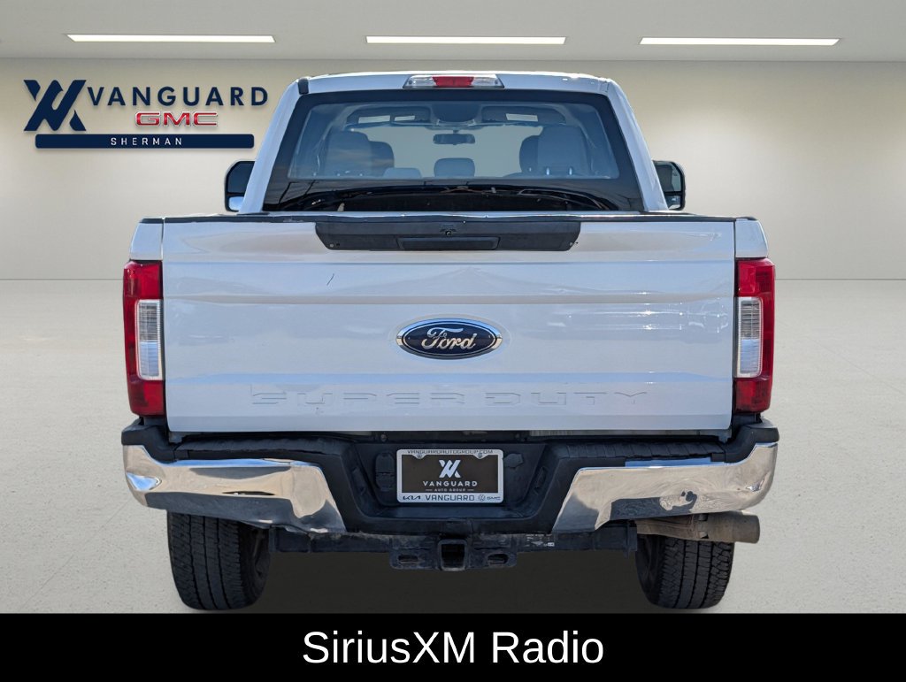 Used 2019 Ford F250 XLT w/ FX4 Off-Road Package AWD/4WD image 5
