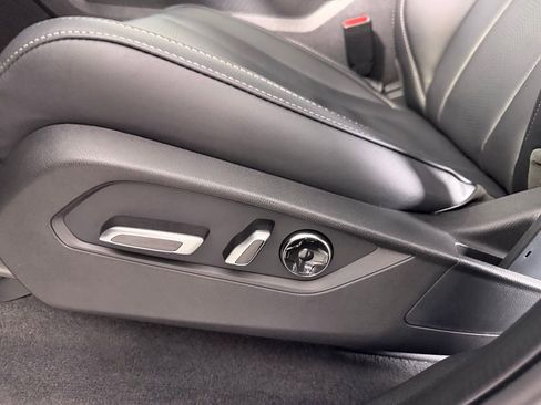 Used 2026 Acura MDX SH-AWD w/ Technology Package image 24