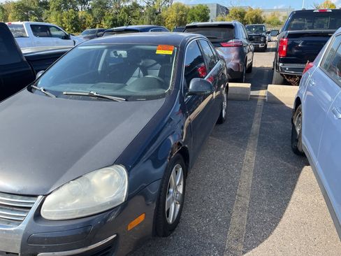 Used 2008 Volkswagen Jetta SE image 5