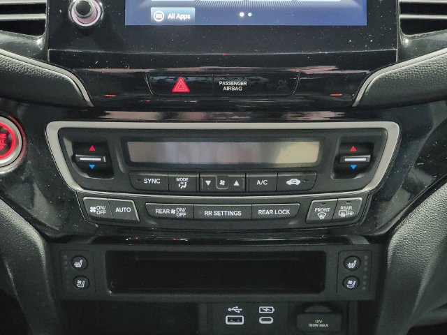 Certified 2025 Honda Passport Black Edition image 20