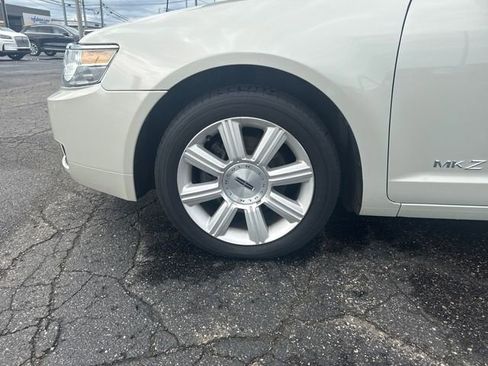 Used 2007 Lincoln MKZ image 50