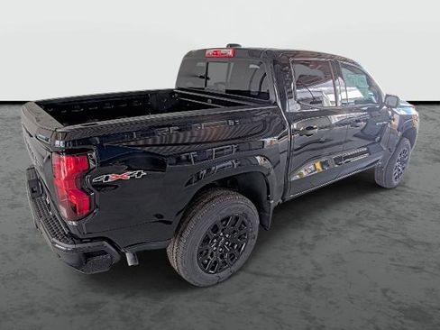 New 2026 Chevrolet Colorado W/T w/ WT Custom Package AWD/4WD image 14