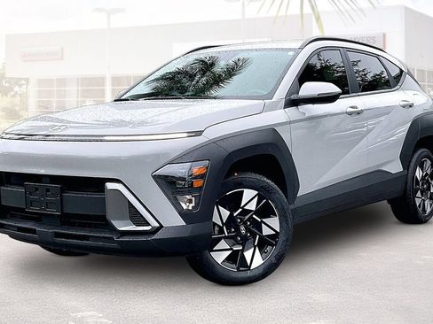 Used 2025 Hyundai Kona SEL AWD/4WD image 28