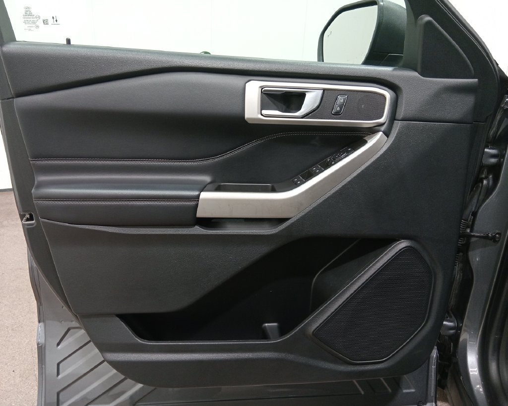 Certified 2022 Ford Explorer XLT AWD/4WD image 18