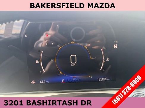 Used 2025 Chevrolet Trax LT w/ LT Convenience Package image 15