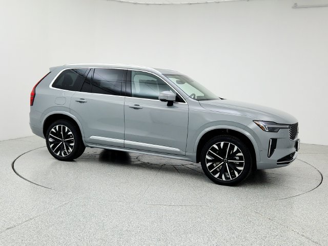 New 2026 Volvo XC90 B6 Plus w/ Protection Package Premier AWD/4WD image 3