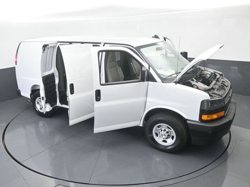 New 2025 Chevrolet Express 2500 w/ Driver Convenience Package image 68
