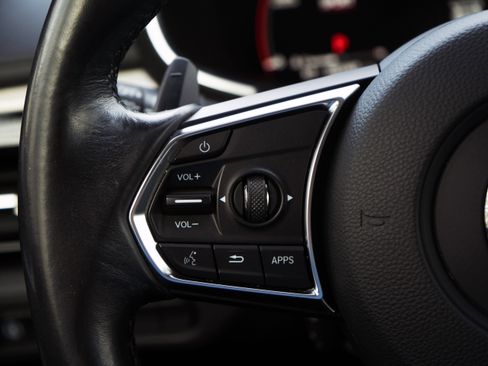 Used 2023 Acura MDX SH-AWD w/ Technology Package image 21