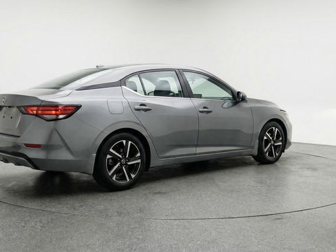 Used 2025 Nissan Sentra SV FWD image 9