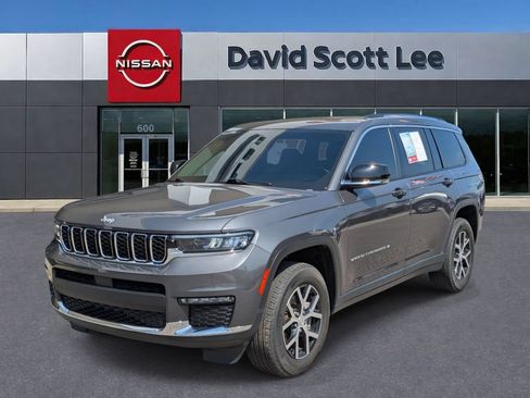 Used 2024 Jeep Grand Cherokee L Limited AWD/4WD image 27