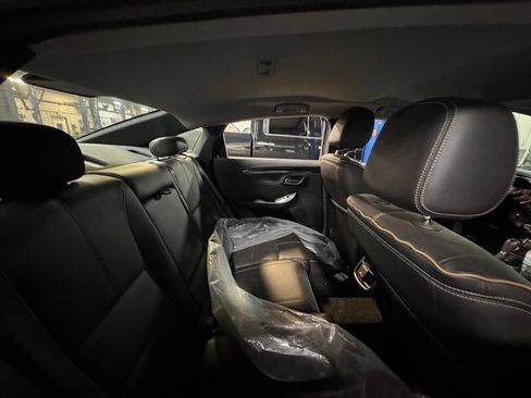 Used 2019 Chevrolet Impala Premier FWD image 4
