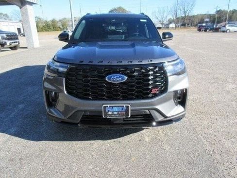 New 2026 Ford Explorer ST RWD image 8