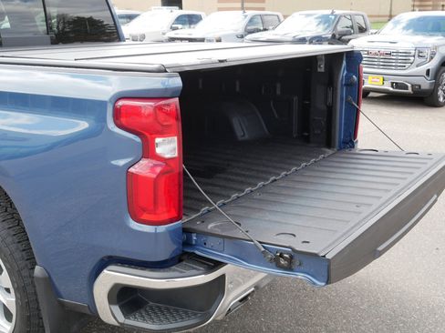 Used 2024 Chevrolet Silverado 1500 LTZ image 18