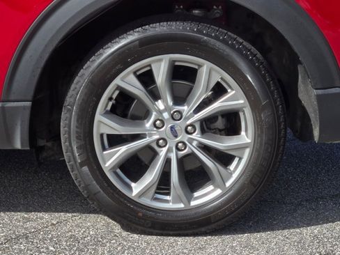 Used 2021 Ford Explorer Limited w/ Equipment Group 301A AWD/4WD image 24
