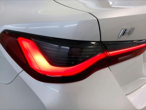 Used 2024 BMW i4 eDrive35 w/ Convenience Package RWD image 28