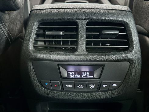 Used 2022 Honda Pilot Sport image 24