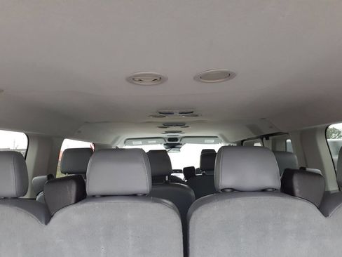 Used 2016 Ford Transit 350 XL image 19