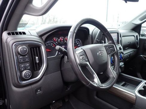 Used 2021 Chevrolet Silverado 1500 LT Trail Boss w/ Convenience Package II image 16