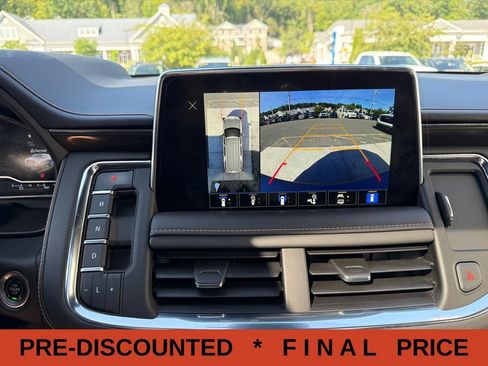 Used 2023 GMC Yukon AT4 w/ AT4 Premium Package AWD/4WD image 31