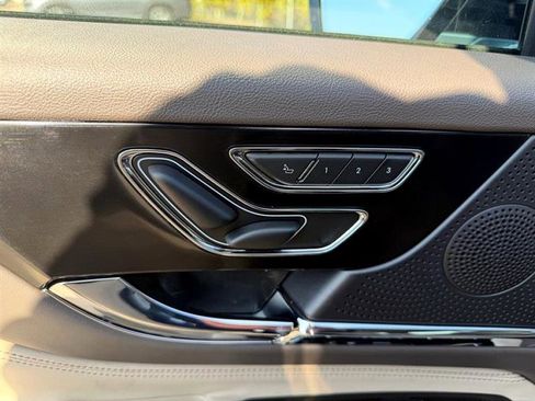 Used 2024 Lincoln Corsair Grand Touring w/ Equipment Group 301A image 15