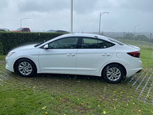 Used 2019 Hyundai Elantra SE image 22