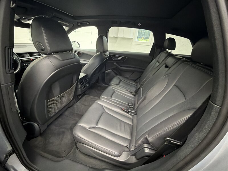 Used 2017 Audi Q7 3.0T Premium Plus AWD/4WD image 12