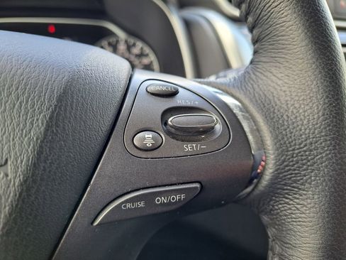 Used 2024 Nissan Murano SV image 13