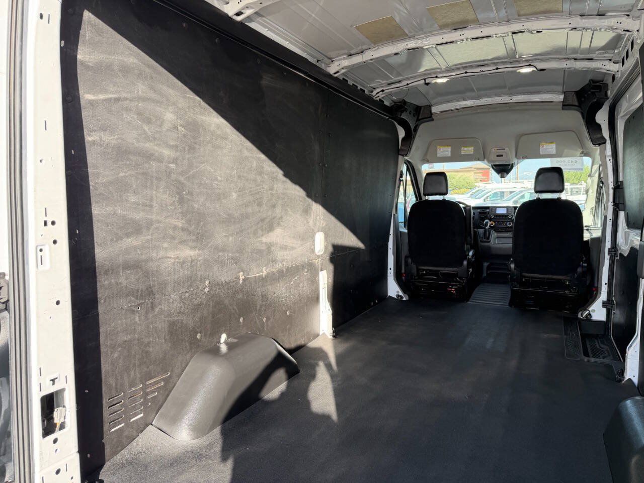 Used 2025 Ford Transit 250 148 Medium Roof w/ Load Area Protection Package RWD image 31