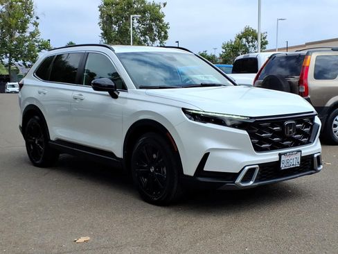 Used 2023 Honda CR-V Sport Touring image 3