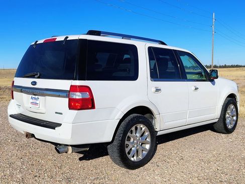 Used 2015 Ford Expedition Limited w/ Equipment Group 301A image 5