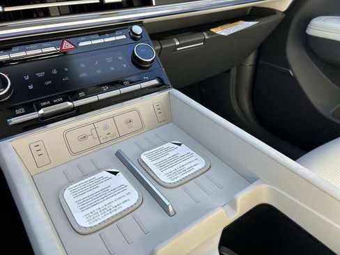 New 2026 Hyundai Santa Fe Calligraphy image 12