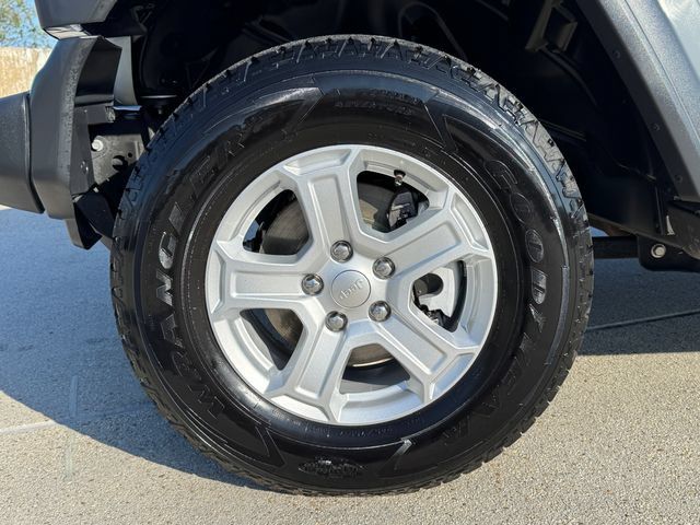Used 2020 Jeep Wrangler Unlimited Sport S AWD/4WD image 10
