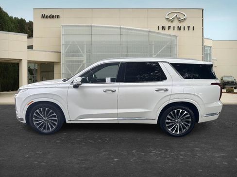 Used 2024 Hyundai Palisade Calligraphy FWD image 7