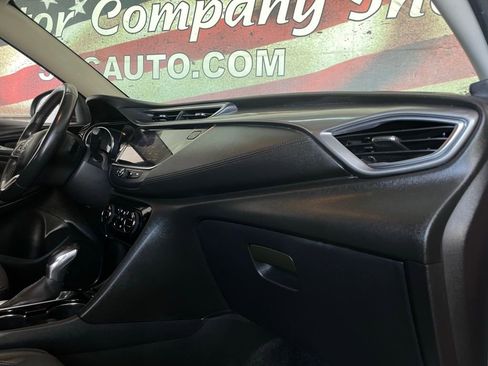 Used 2020 Buick Encore GX Select image 18
