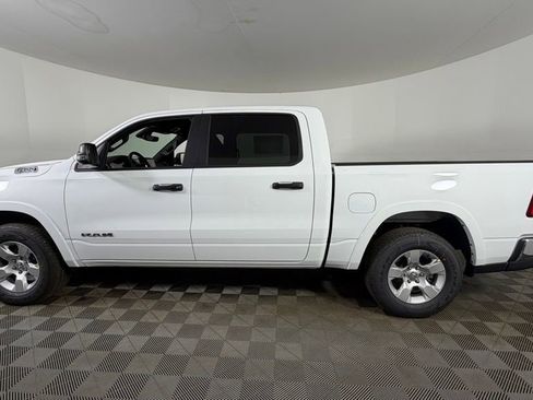 New 2026 RAM 1500 4x4 Crew Cab image 4