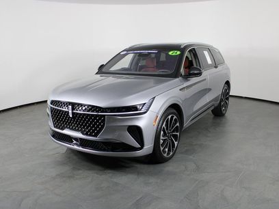 Used 2025 Lincoln Nautilus Black Label