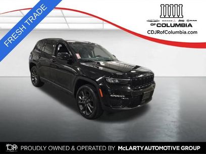 Used 2024 Jeep Grand Cherokee Limited w/ Black Appearance Package