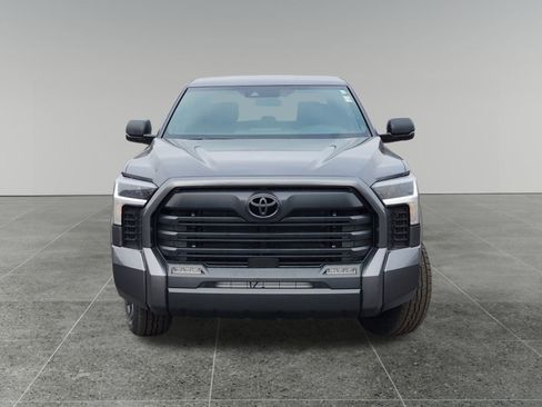 New 2026 Toyota Tundra SR5 image 2