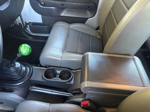 Used 2009 Jeep Wrangler X image 35