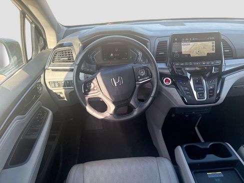 Used 2024 Honda Odyssey Elite image 23