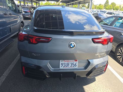 Used 2025 BMW X2 xDrive28i AWD/4WD image 4