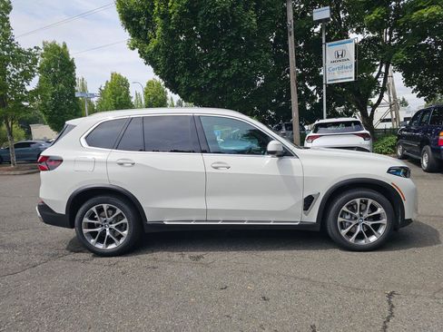 Used 2026 BMW X5 xDrive40i AWD/4WD image 8