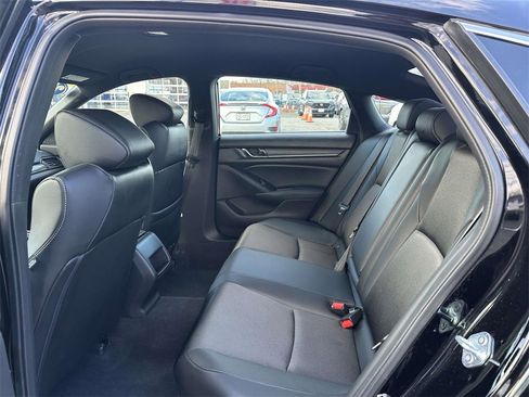 Certified 2022 Honda Accord Sport image 9