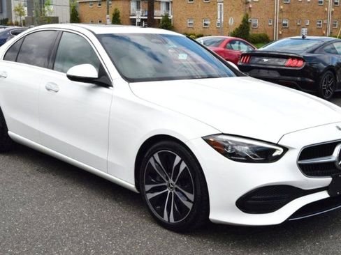 Used 2022 Mercedes-Benz C 300 4MATIC Sedan image 12