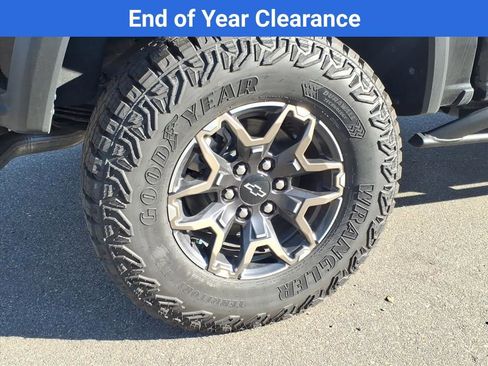 New 2025 Chevrolet Colorado ZR2 w/ Technology Package image 25