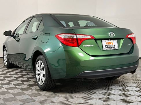 Used 2015 Toyota Corolla LE image 9