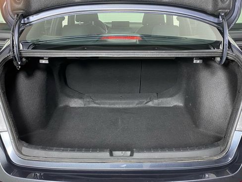 Used 2025 Honda Civic Sport image 26