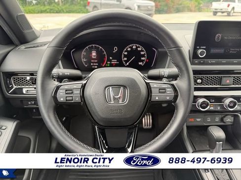 Used 2025 Honda Civic Sport image 16