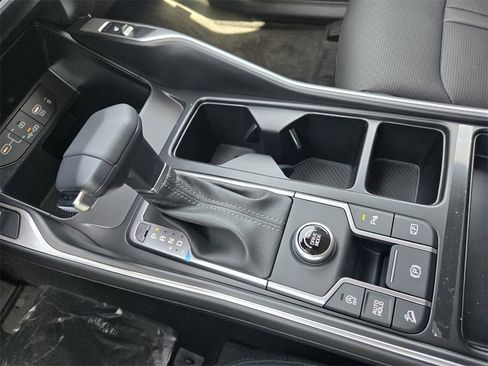 New 2025 Kia Sorento S w/ Panoramic Sunroof Package image 15