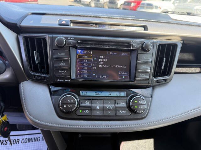Used 2013 Toyota RAV4 XLE FWD image 13